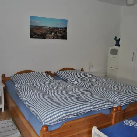 Apartament Schroder, Ruth